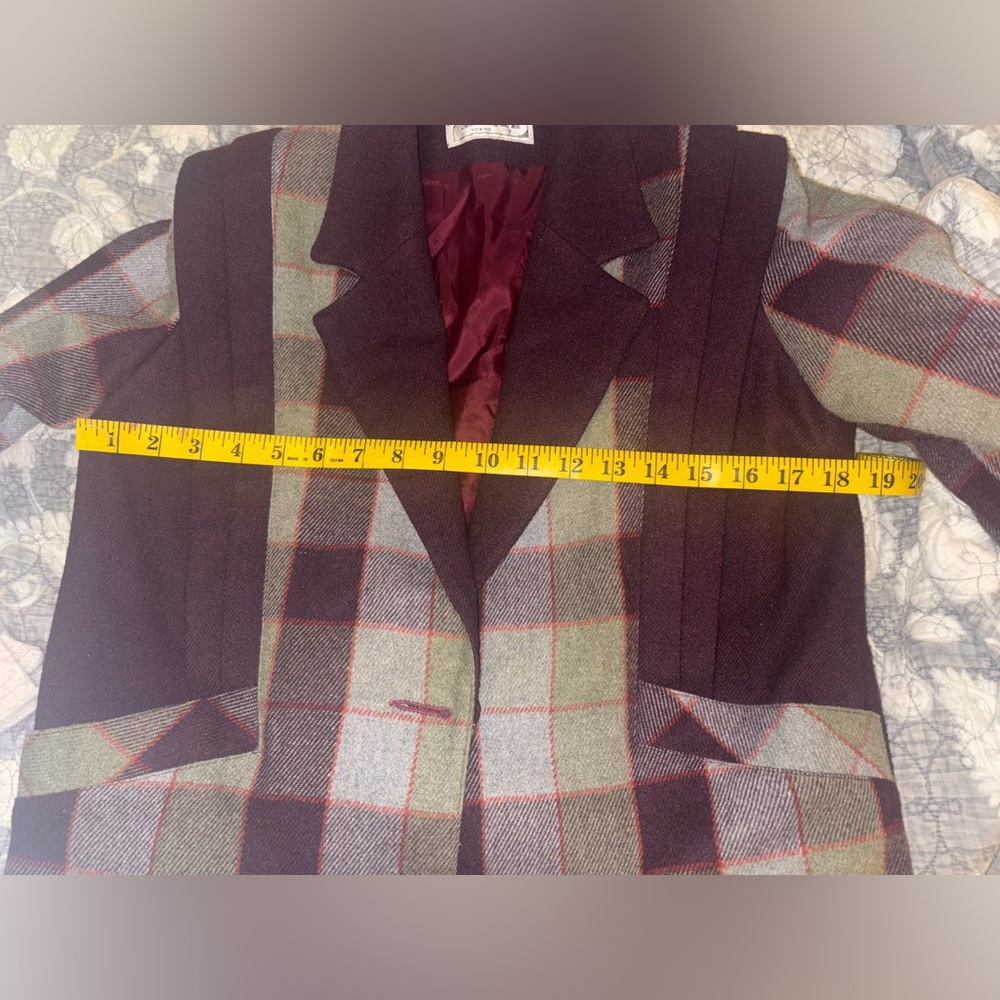 Samya Deep Purple Blazer - Picture 9 of 10